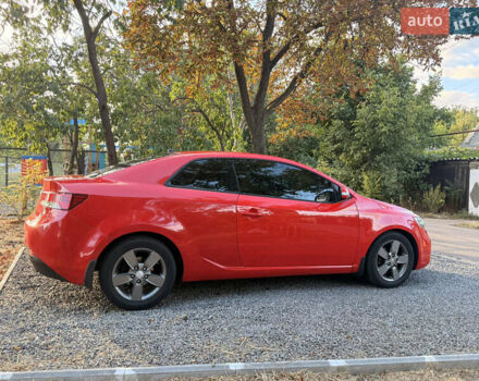 Красный Киа Cerato KOUP, объемом двигателя 1.6 л и пробегом 167 тыс. км за 7000 $, фото 8 на Automoto.ua