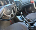 Красный Киа Cerato KOUP, объемом двигателя 1.6 л и пробегом 167 тыс. км за 7000 $, фото 11 на Automoto.ua
