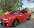 Красный Киа Cerato KOUP, объемом двигателя 1.6 л и пробегом 167 тыс. км за 7000 $, фото 6 на Automoto.ua