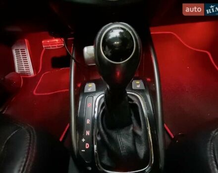 Красный Киа Cerato KOUP, объемом двигателя 2 л и пробегом 107 тыс. км за 10200 $, фото 43 на Automoto.ua