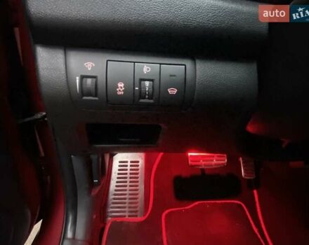 Красный Киа Cerato KOUP, объемом двигателя 2 л и пробегом 107 тыс. км за 10200 $, фото 47 на Automoto.ua