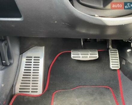 Красный Киа Cerato KOUP, объемом двигателя 2 л и пробегом 107 тыс. км за 10200 $, фото 27 на Automoto.ua