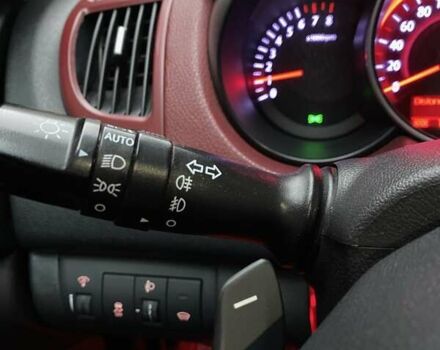 Красный Киа Cerato KOUP, объемом двигателя 2 л и пробегом 107 тыс. км за 10200 $, фото 42 на Automoto.ua