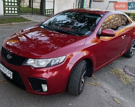 Красный Киа Cerato KOUP, объемом двигателя 2 л и пробегом 220 тыс. км за 8800 $, фото 1 на Automoto.ua