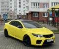 Желтый Киа Cerato KOUP, объемом двигателя 1.59 л и пробегом 220 тыс. км за 6900 $, фото 1 на Automoto.ua