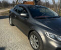 Серый Киа Cerato KOUP, объемом двигателя 2 л и пробегом 105 тыс. км за 8000 $, фото 7 на Automoto.ua