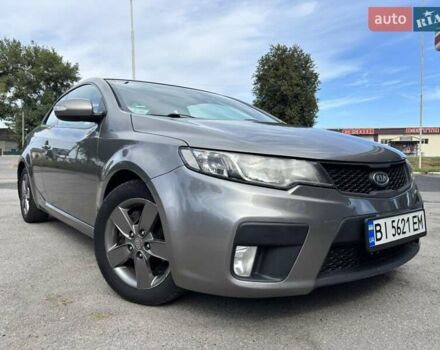 Серый Киа Cerato KOUP, объемом двигателя 1.6 л и пробегом 220 тыс. км за 6500 $, фото 1 на Automoto.ua