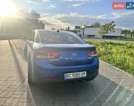 Синий Киа Cerato KOUP, объемом двигателя 2 л и пробегом 144 тыс. км за 8350 $, фото 9 на Automoto.ua