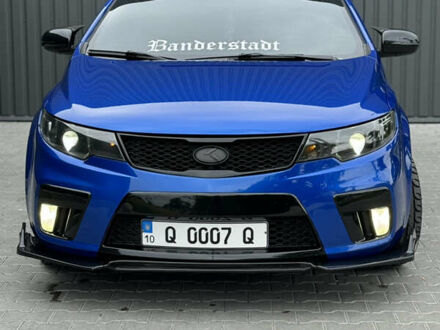 Синий Киа Cerato KOUP, объемом двигателя 2 л и пробегом 236 тыс. км за 9500 $, фото 1 на Automoto.ua