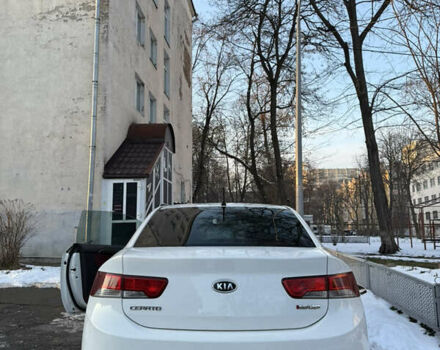 Белый Киа Черато, объемом двигателя 2 л и пробегом 150 тыс. км за 7920 $, фото 5 на Automoto.ua