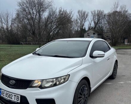 Білий Кіа Черато, об'ємом двигуна 2 л та пробігом 175 тис. км за 8500 $, фото 2 на Automoto.ua