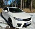 Білий Кіа Черато, об'ємом двигуна 2 л та пробігом 180 тис. км за 8500 $, фото 1 на Automoto.ua