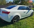 Білий Кіа Черато, об'ємом двигуна 2 л та пробігом 139 тис. км за 9800 $, фото 3 на Automoto.ua
