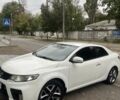Белый Киа Черато, объемом двигателя 2 л и пробегом 145 тыс. км за 8000 $, фото 2 на Automoto.ua