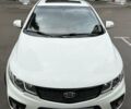 Білий Кіа Черато, об'ємом двигуна 2 л та пробігом 144 тис. км за 9600 $, фото 1 на Automoto.ua
