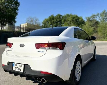 Білий Кіа Черато, об'ємом двигуна 1.6 л та пробігом 168 тис. км за 7900 $, фото 5 на Automoto.ua