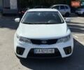 Білий Кіа Черато, об'ємом двигуна 2 л та пробігом 175 тис. км за 6800 $, фото 7 на Automoto.ua