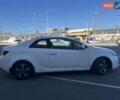 Білий Кіа Черато, об'ємом двигуна 2 л та пробігом 235 тис. км за 7700 $, фото 3 на Automoto.ua