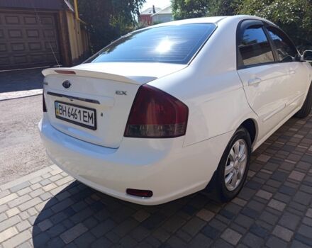 Білий Кіа Черато, об'ємом двигуна 1.6 л та пробігом 290 тис. км за 4400 $, фото 1 на Automoto.ua