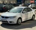 Білий Кіа Черато, об'ємом двигуна 2 л та пробігом 127 тис. км за 7700 $, фото 1 на Automoto.ua