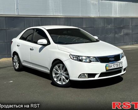 Киа Черато 2011 в Одессе на Automoto.ua Белый Киа Черато, объемом двигателя 2 л и пробегом 140 тыс. км за 8000 $, фото 1 на Automoto.ua