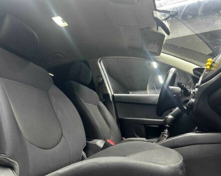 Белый Киа Черато, объемом двигателя 1.6 л и пробегом 180 тыс. км за 6300 $, фото 6 на Automoto.ua