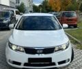 Белый Киа Черато, объемом двигателя 1.59 л и пробегом 180 тыс. км за 6800 $, фото 1 на Automoto.ua