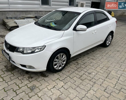 Киа Черато 2011 в Одессе на Automoto.ua Белый Киа Черато, объемом двигателя 1.59 л и пробегом 170 тыс. км за 7800 $, фото 2 на Automoto.ua