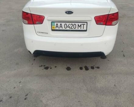 Білий Кіа Черато, об'ємом двигуна 1.59 л та пробігом 170 тис. км за 8200 $, фото 1 на Automoto.ua
