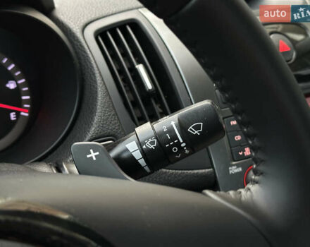 Белый Киа Черато, объемом двигателя 1.6 л и пробегом 190 тыс. км за 7350 $, фото 16 на Automoto.ua