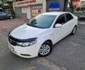 Белый Киа Черато, объемом двигателя 1.6 л и пробегом 165 тыс. км за 7800 $, фото 1 на Automoto.ua