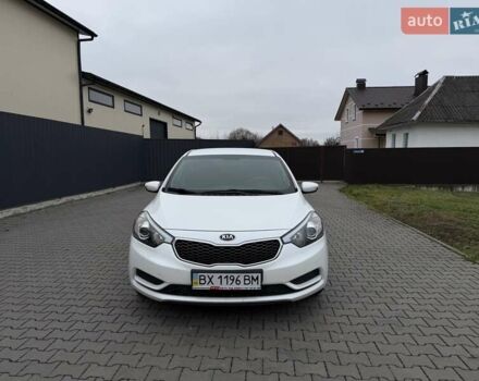 Білий Кіа Черато, об'ємом двигуна 1.6 л та пробігом 100 тис. км за 8300 $, фото 1 на Automoto.ua