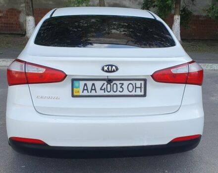 Білий Кіа Черато, об'ємом двигуна 1.6 л та пробігом 254 тис. км за 7500 $, фото 5 на Automoto.ua