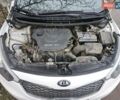 Белый Киа Черато, объемом двигателя 1.59 л и пробегом 300 тыс. км за 9800 $, фото 1 на Automoto.ua