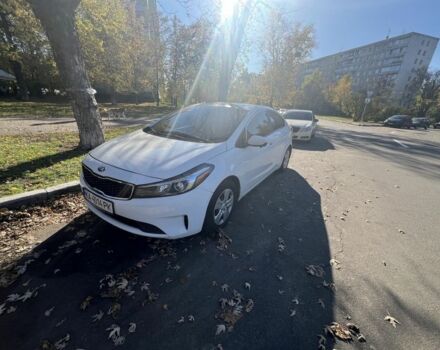 Белый Киа Черато, объемом двигателя 2 л и пробегом 230 тыс. км за 8999 $, фото 1 на Automoto.ua