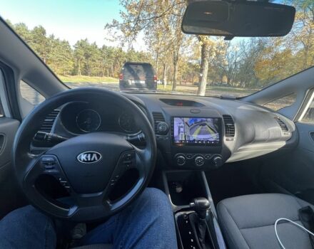 Белый Киа Черато, объемом двигателя 2 л и пробегом 230 тыс. км за 8999 $, фото 6 на Automoto.ua