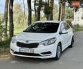 Белый Киа Черато, объемом двигателя 1.8 л и пробегом 200 тыс. км за 7400 $, фото 1 на Automoto.ua