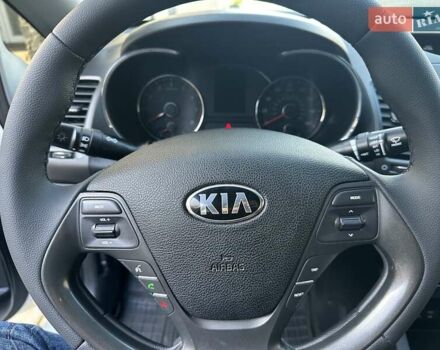 Белый Киа Черато, объемом двигателя 1.8 л и пробегом 202 тыс. км за 8600 $, фото 12 на Automoto.ua
