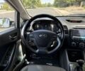 Белый Киа Черато, объемом двигателя 2 л и пробегом 80 тыс. км за 4200 $, фото 8 на Automoto.ua
