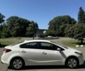 Белый Киа Черато, объемом двигателя 2 л и пробегом 97 тыс. км за 9200 $, фото 5 на Automoto.ua