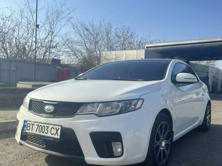 Белый Киа Черато, объемом двигателя 2 л и пробегом 213 тыс. км за 8600 $, фото 1 на Automoto.ua