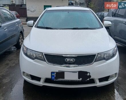 Белый Киа Черато, объемом двигателя 1.98 л и пробегом 128 тыс. км за 7400 $, фото 1 на Automoto.ua