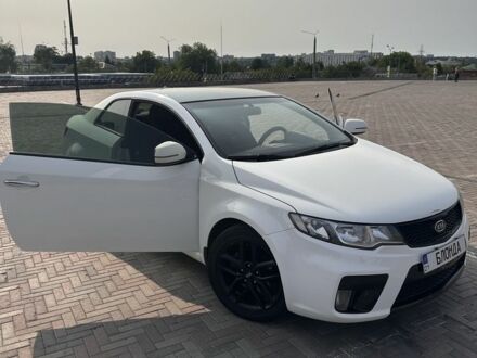 Киа Черато 2011 в Харькове на Automoto.ua Белый Киа Черато, объемом двигателя 2 л и пробегом 194 тыс. км за 9000 $, фото 1 на Automoto.ua