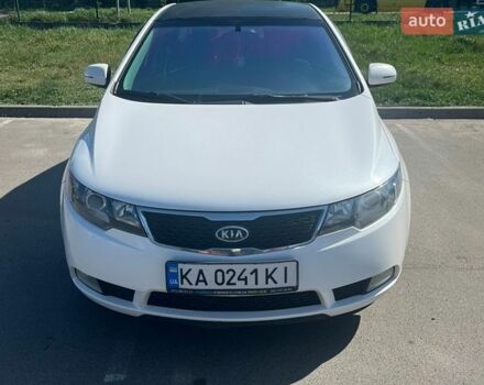 Белый Киа Черато, объемом двигателя 1.59 л и пробегом 218 тыс. км за 7300 $, фото 1 на Automoto.ua