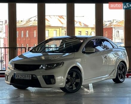 Белый Киа Черато, объемом двигателя 1.59 л и пробегом 164 тыс. км за 7200 $, фото 1 на Automoto.ua