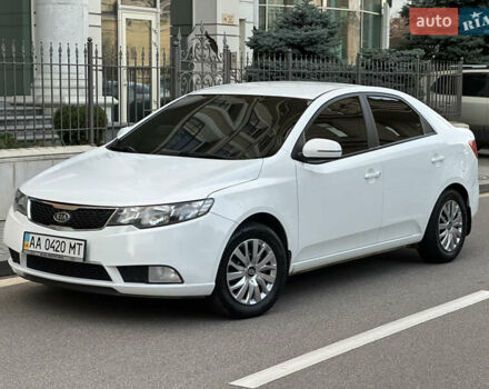 Белый Киа Черато, объемом двигателя 1.6 л и пробегом 190 тыс. км за 7350 $, фото 1 на Automoto.ua