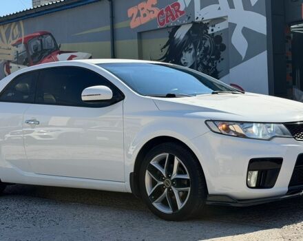 Білий Кіа Черато, об'ємом двигуна 2 л та пробігом 173 тис. км за 6999 $, фото 1 на Automoto.ua