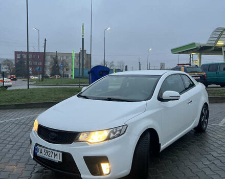 Белый Киа Черато, объемом двигателя 2 л и пробегом 236 тыс. км за 9000 $, фото 1 на Automoto.ua