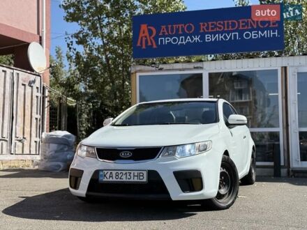 Киа Черато 2012 в Киеве на Automoto.ua Белый Киа Черато, объемом двигателя 2 л и пробегом 175 тыс. км за 6800 $, фото 1 на Automoto.ua