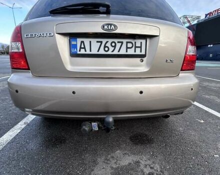 Бежевый Киа Черато, объемом двигателя 1.6 л и пробегом 138 тыс. км за 4400 $, фото 8 на Automoto.ua
